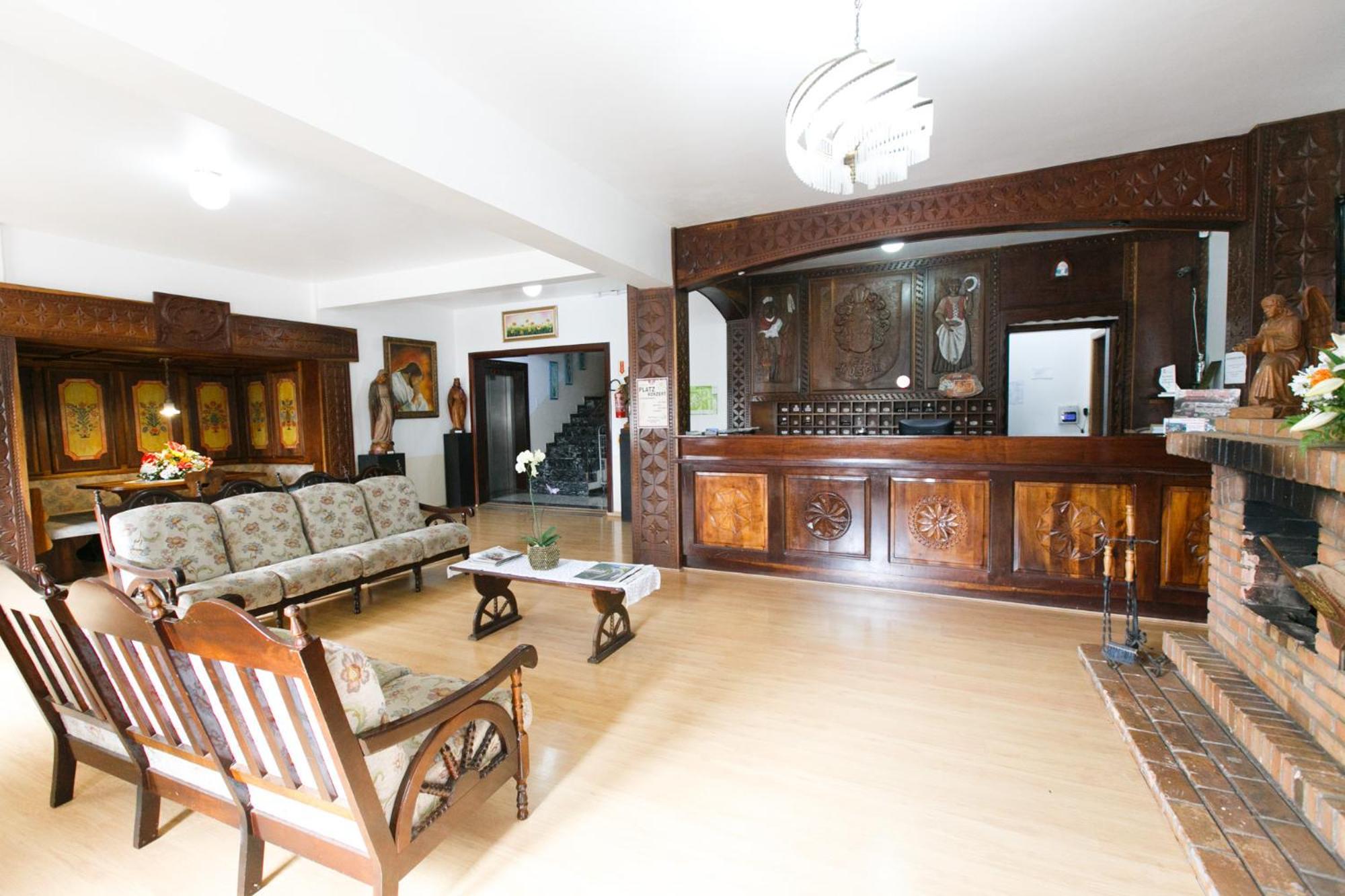 Hotel 13 Linden Treze Tílias Dış mekan fotoğraf