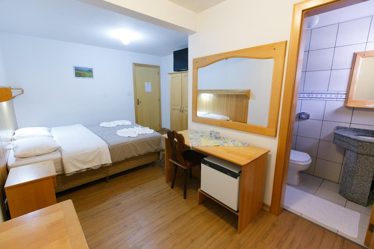 Hotel 13 Linden Treze Tílias Dış mekan fotoğraf